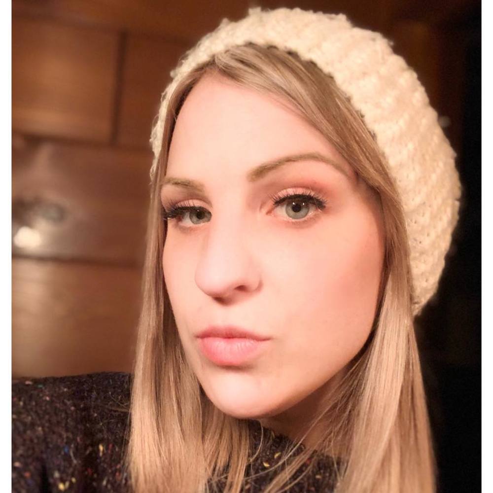 Meet your Posher, Allison